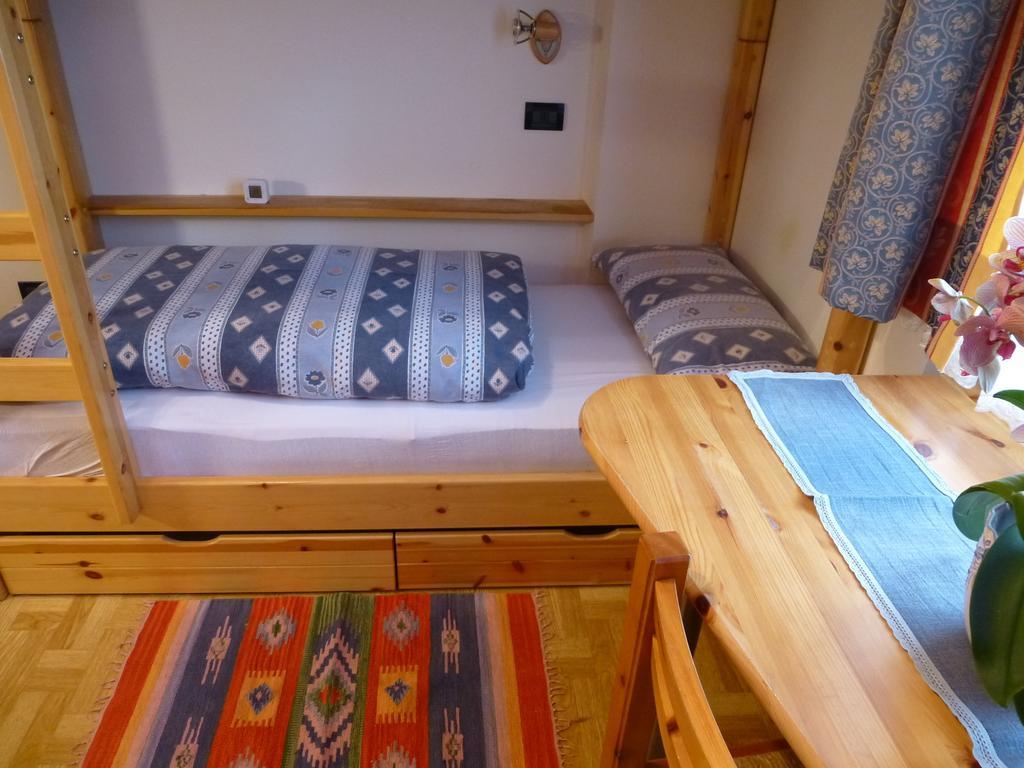 Ciasa Gabriel Appartement Colfosco Kamer foto